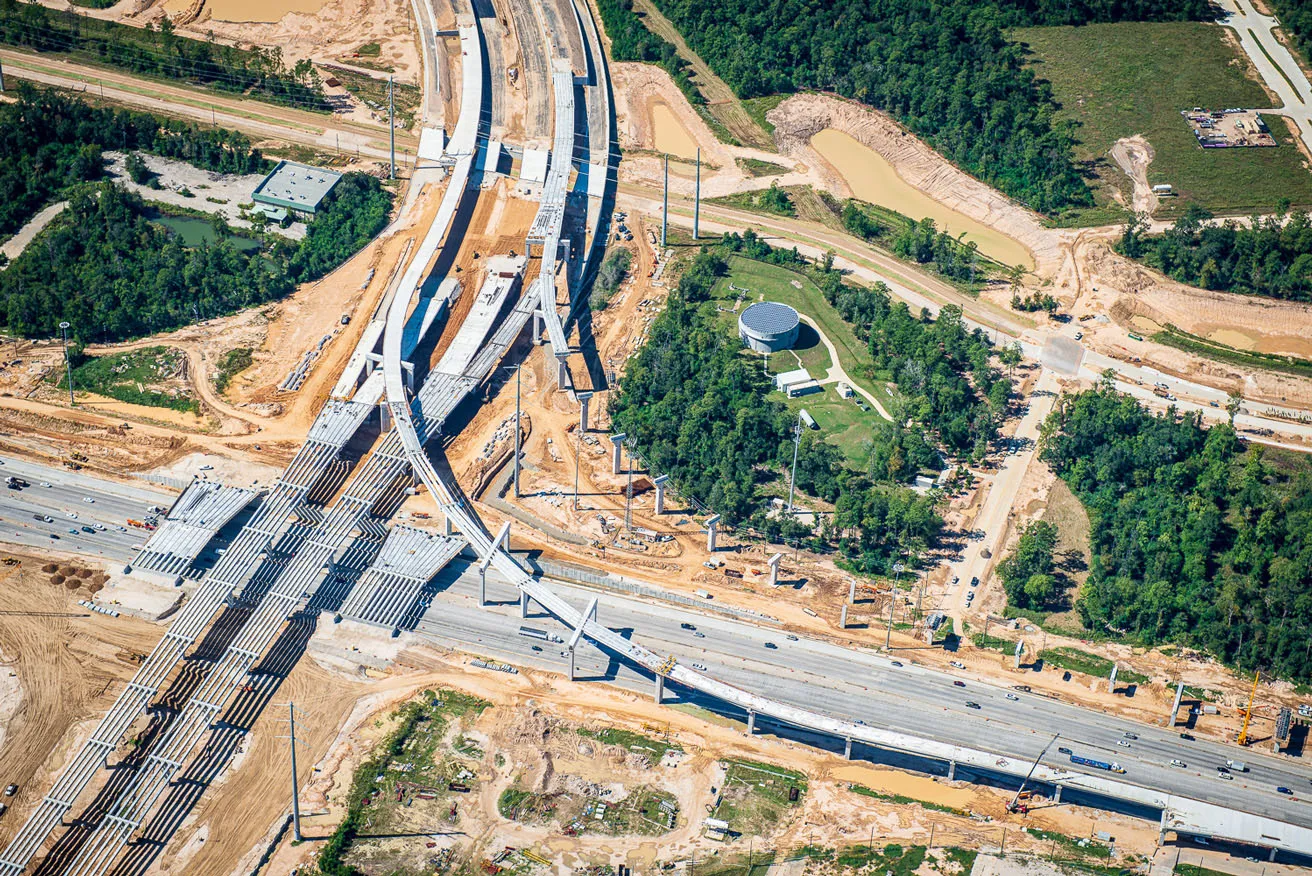 Aerial photograph of construction progress of a building in Houston, Texas.