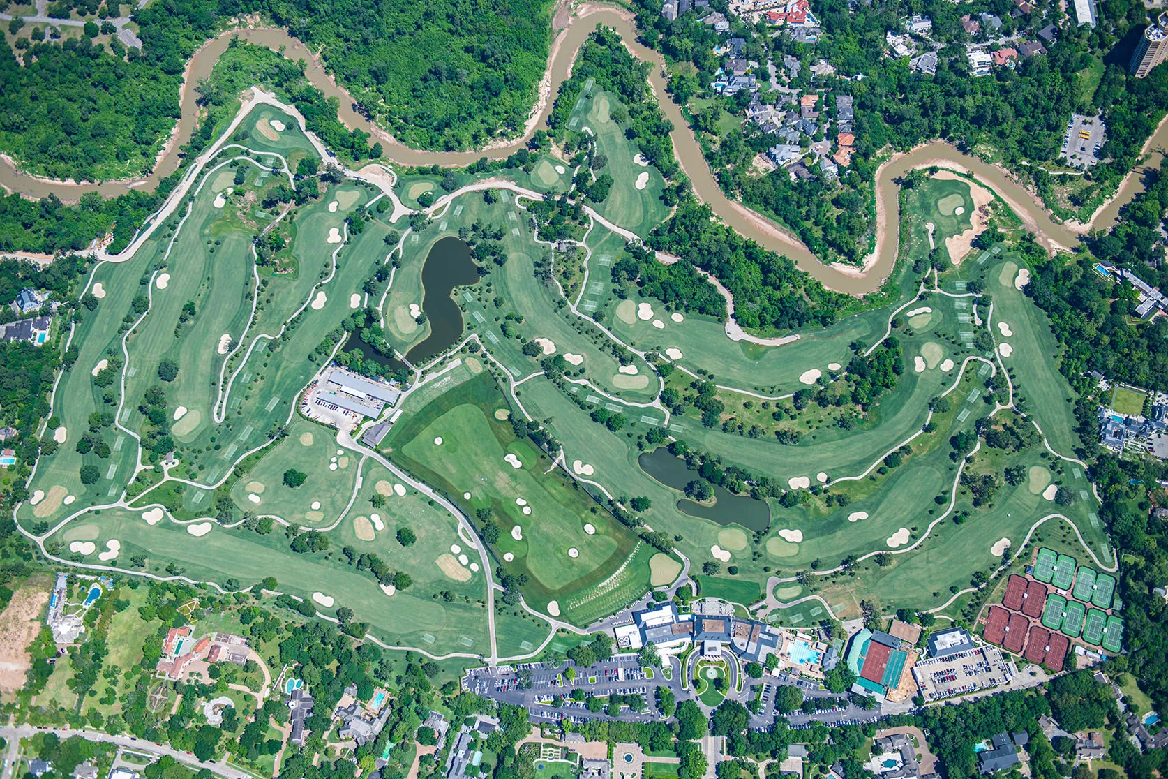 Vertical aerial photo of Houston golf course.
